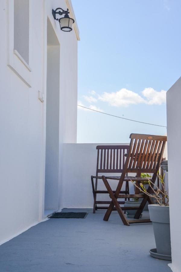 Balcon Al Mar Milos Apartment Adamantas  Екстериор снимка
